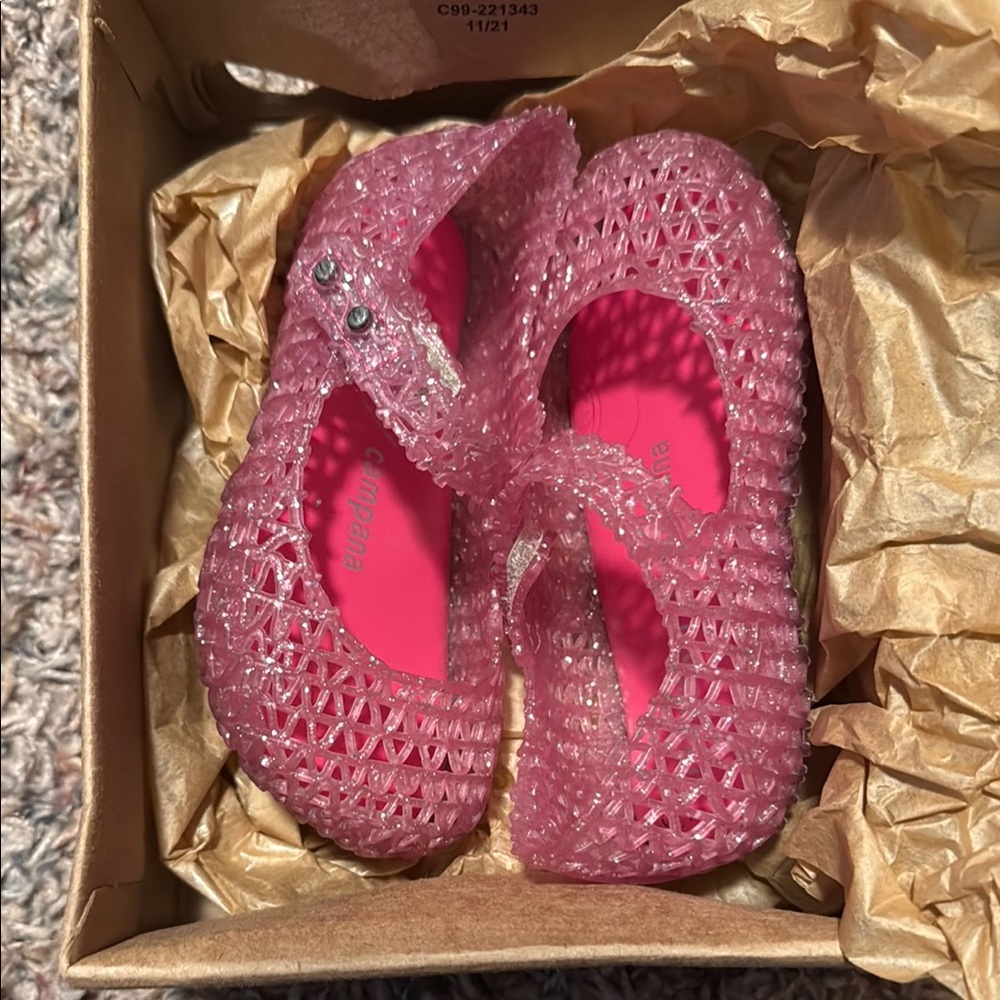 Mini Melissa Pink Sandals with Lacy Design